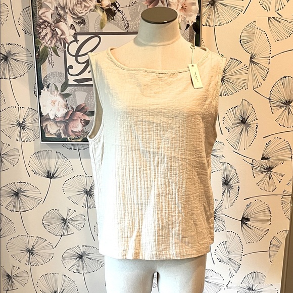 Max Studio M  nwt Women's Cream Sleeveless Top - Picture 1 of 2